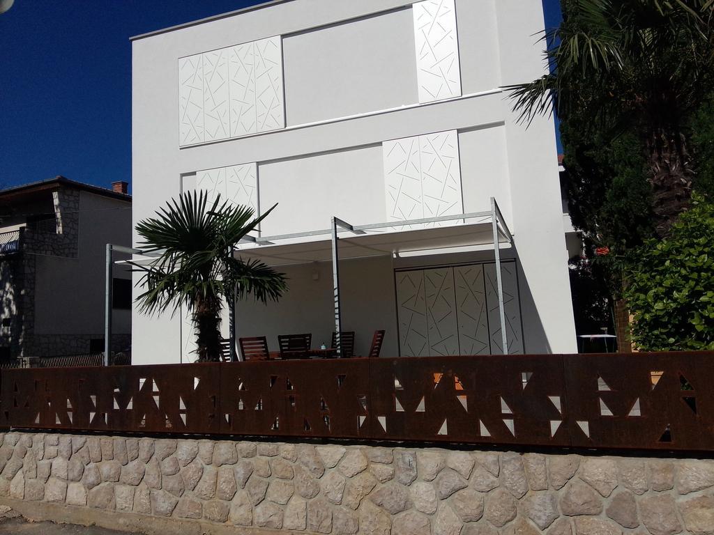 Drance 16 Apartments Selce Exterior photo